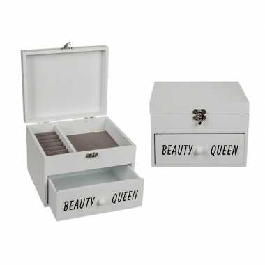 Hobby wit sieraden kistje beauty queen